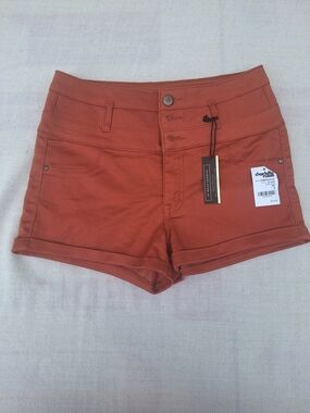 Charlotte Russe Refuge High‑Waisted Stretch Denim Shorts, Rust Color, Size 2